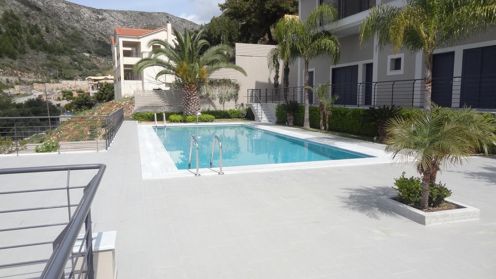 Melina Apartments Pool View Argostolion Dış mekan fotoğraf