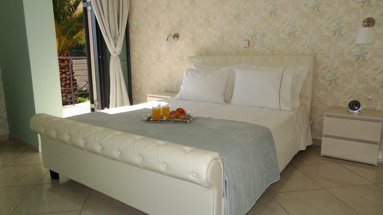 Melina Apartments Pool View Argostolion Dış mekan fotoğraf