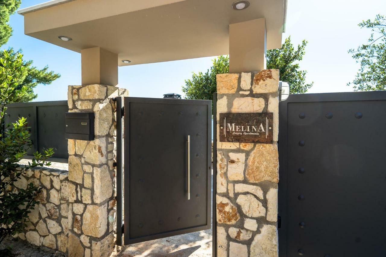 Melina Apartments Pool View Argostolion Dış mekan fotoğraf